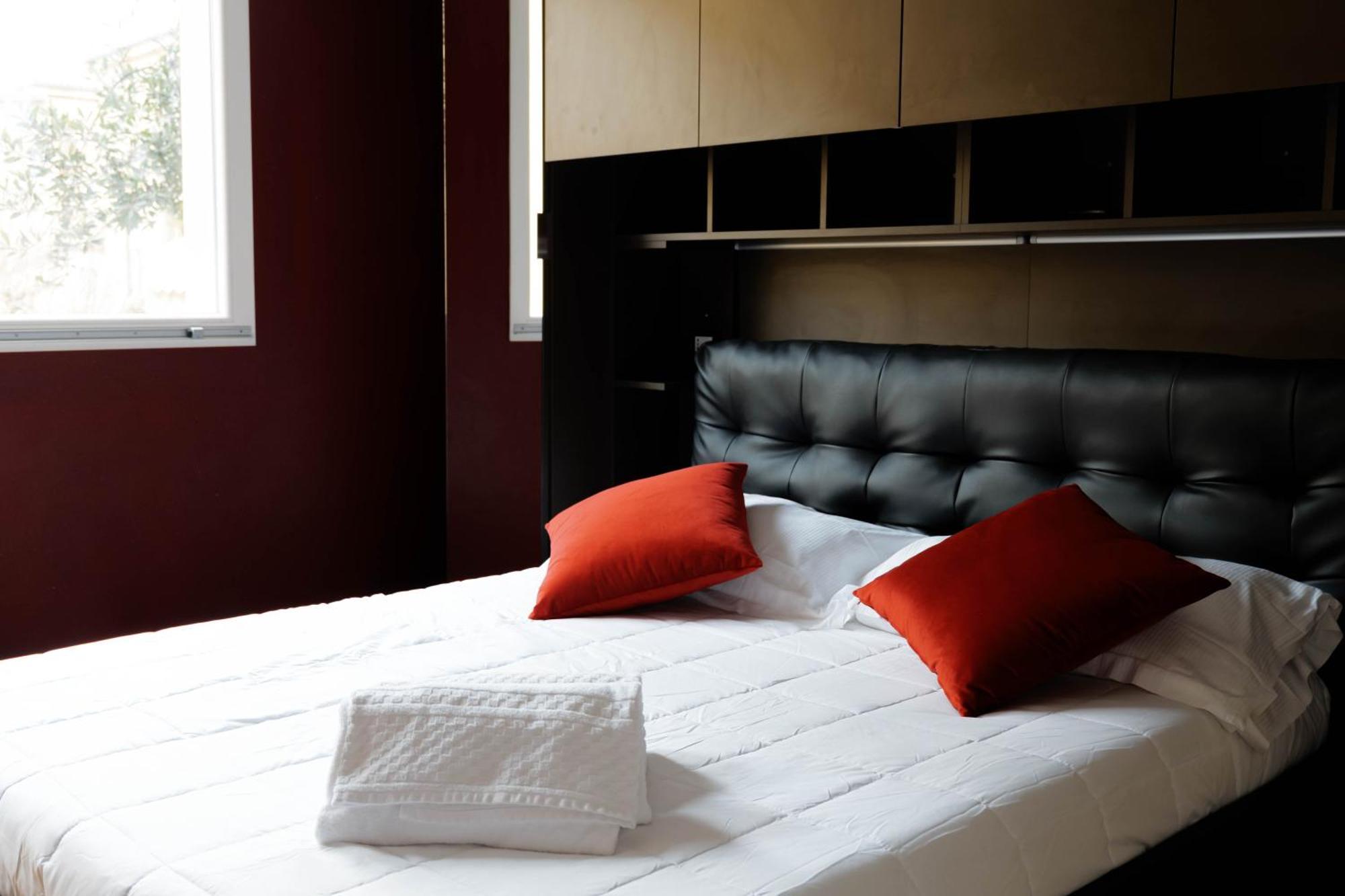 5Rooms Равена Екстериор снимка